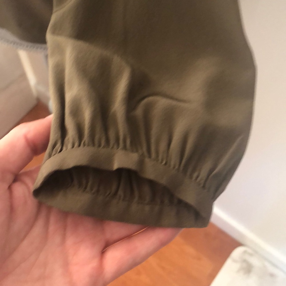 NWT Club Monaco “Bolari” Silk Top - Picture 2 of 4